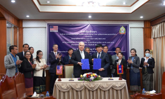U.S. Supports on English Teaching Assistance to Laos